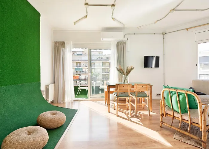 Eulalias Lodges Barcelona
